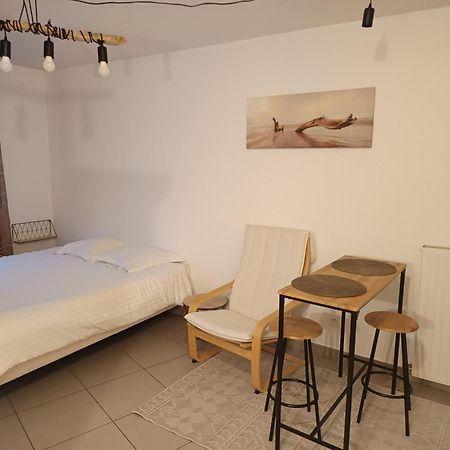 里昂东维拉维住宿加早餐旅馆 圣普列斯特 外观 照片